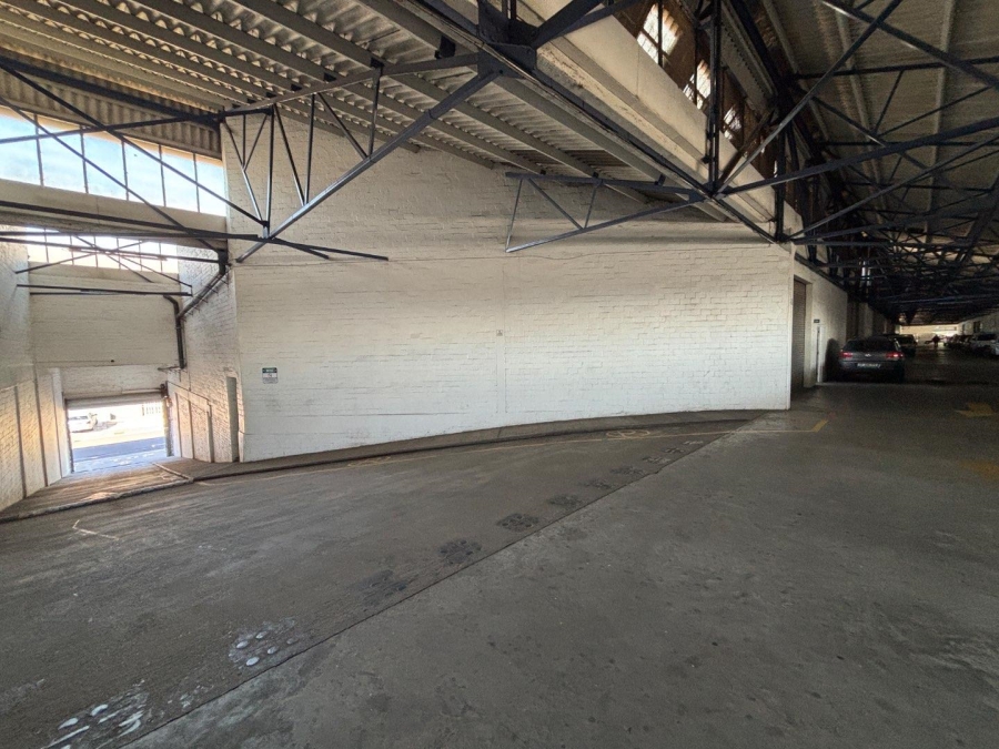 To Let commercial Property for Rent in Paarden Eiland Western Cape